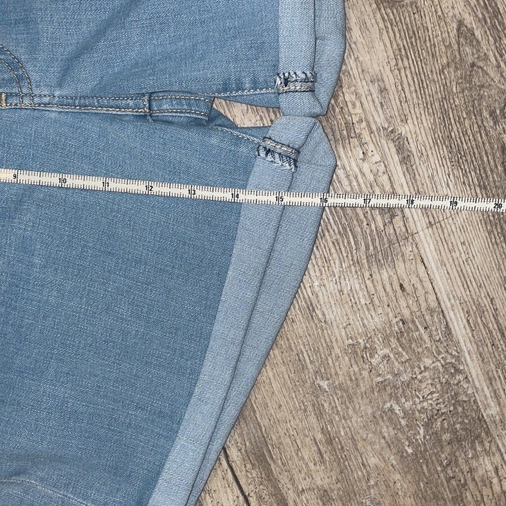 Levi’s 30 - Picture 6 of 6